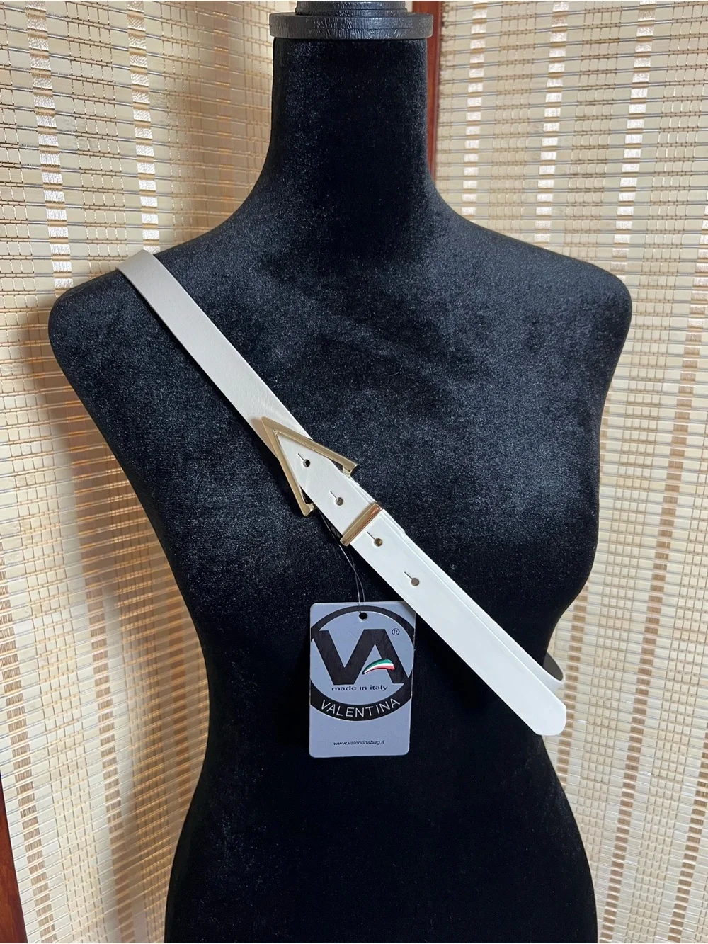 NWT Valentina Italian White Leather Belt Gold Triangle Buckle Made in Italy M